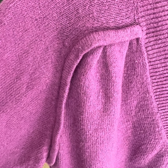 Cabi clothing purple V-neck sweater - Picture 4 of 5